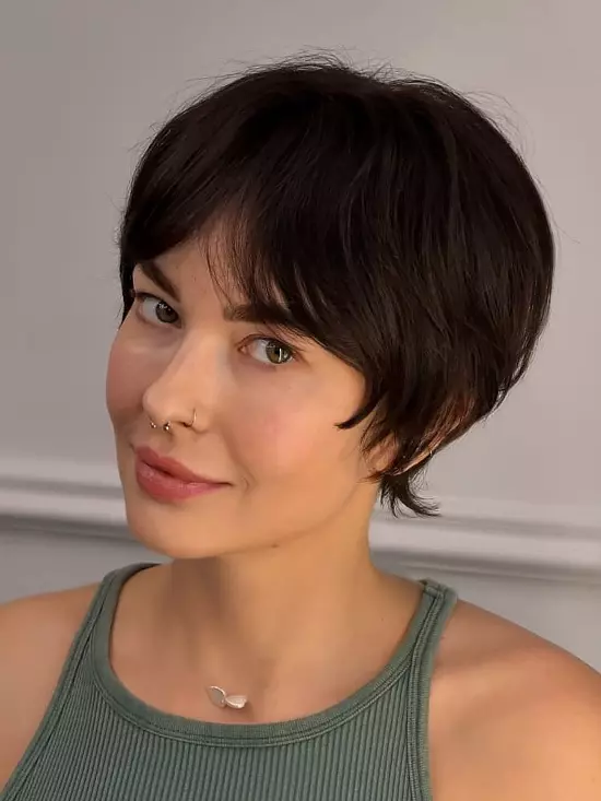 Pixie Hairstyles For Round Faces