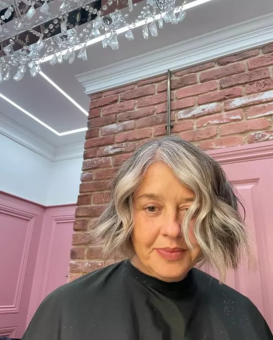 best gray hair with lowlights