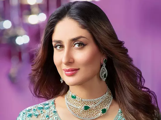 Kareena Kapoor Makeup Secrets And Beauty Tips For Glowing Skin
