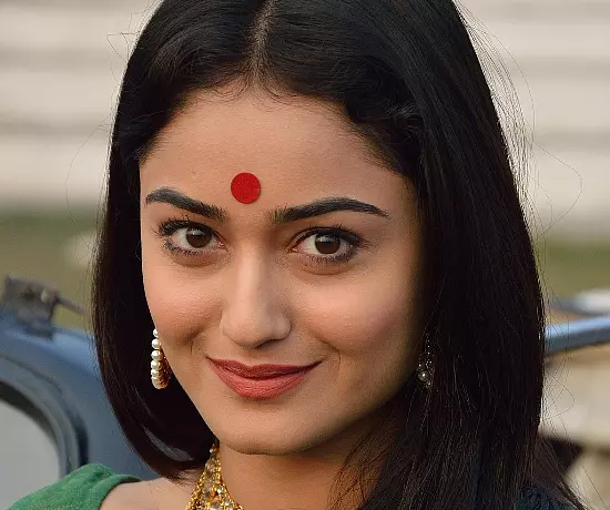 Best Indian Beauty Tips For Glowing Skin