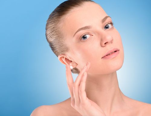 Best Face Serums For All Skin Types In India