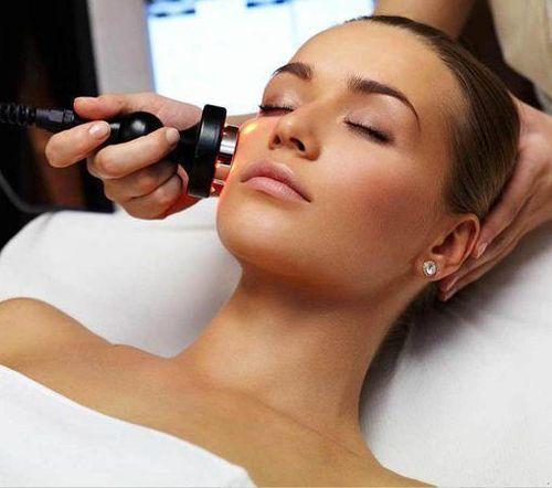Laser Skin Tightening Guide: Pros, Cons And Side Effects 