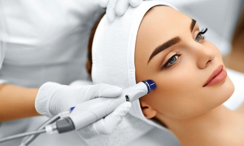 Microdermabrasion Facial – Types, Pros, Cons And Side Effects