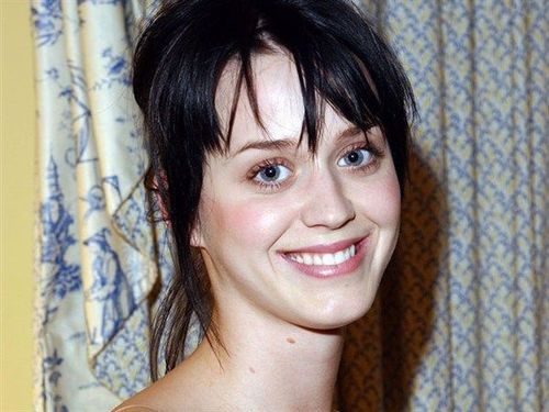 4 Katy Perry no makeup