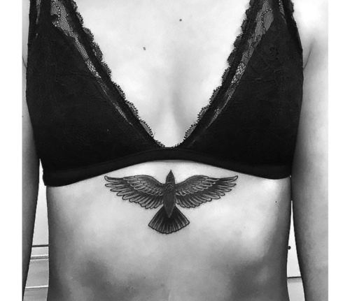 8_Under_Boob_Tattoo_Designs