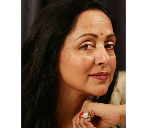 3_Beauty_Secrets_Of_Hema_Malini