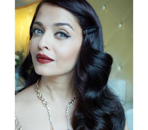 4_Beauty_Secrets_Of_Aishwarya_Rai