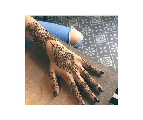 2_Simple_Mehndi_Design