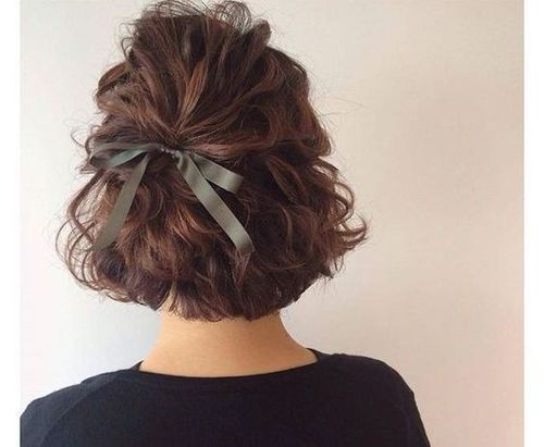 18_Short_Curly_Hairstyles