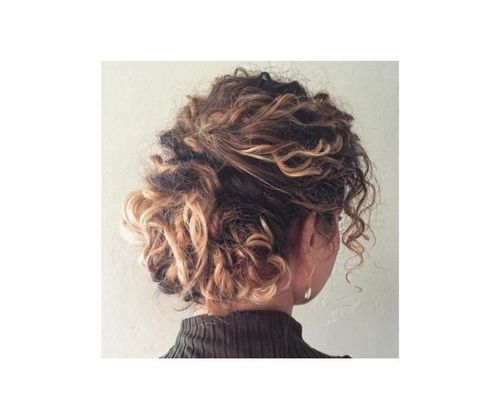 54_Short_Curly_Hairstyles