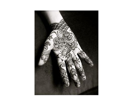 30 Beautiful Henna Tattoo Design Ideas  Meaning  The Trend Spotter