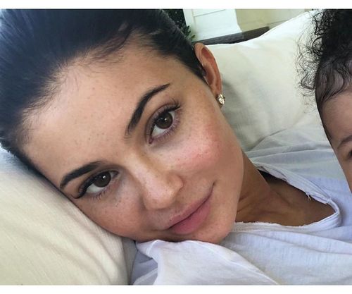 20_Kylie_Jenner_No_Makeup