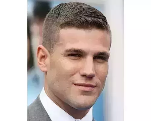 29 Best Crew Cut Haircuts For Men