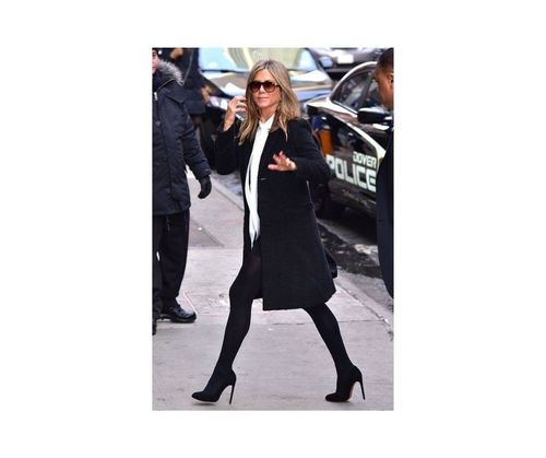 1_Jennifer_Aniston_Outfits