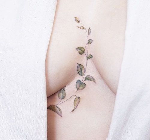 85_Breast_Tattoo_Designs
