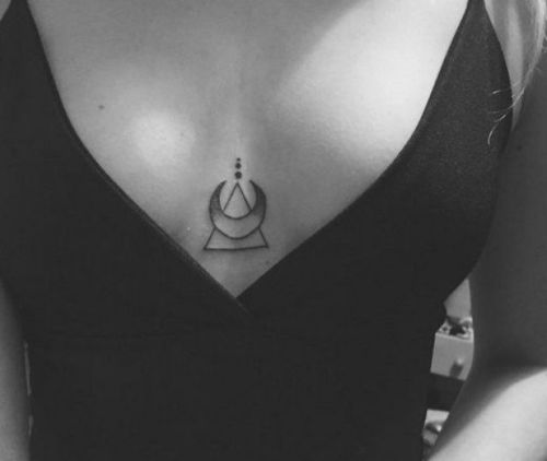 93_Breast_Tattoo_Designs
