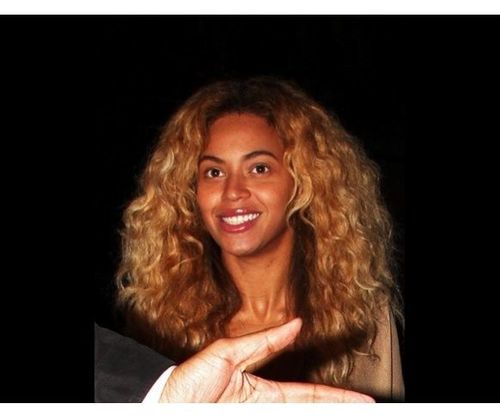 19_Beyonce_No_Makeup