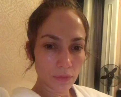 16_JLo_No_Makeup