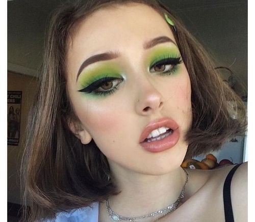 20_Colorful_Eyeshadow_Looks