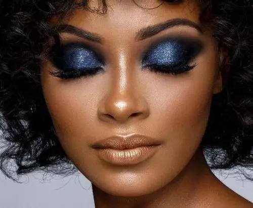 10_Blue_Eyeshadow_Looks