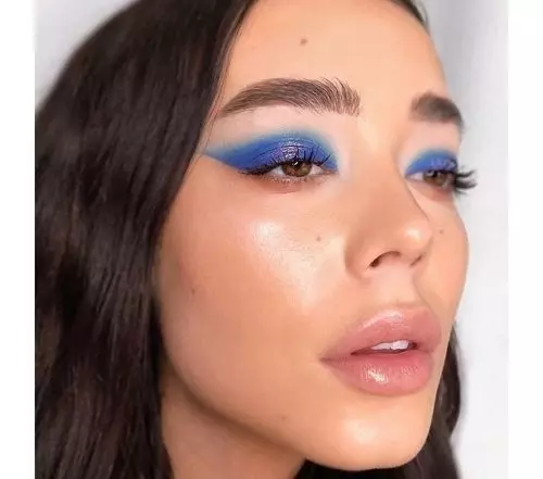 19_Blue_Eyeshadow_Looks