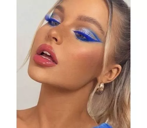 18 Blue Eyeshadow Looks 