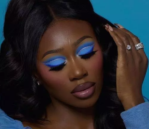 12_Blue_Eyeshadow_Looks