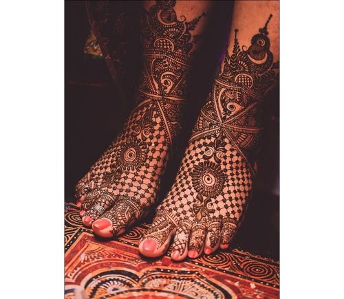 22_Leg_Mehndi_Designs