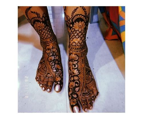 Wedding planning inspiration for Mehndi designs