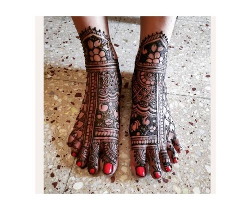 30_Leg_Mehndi_Designs