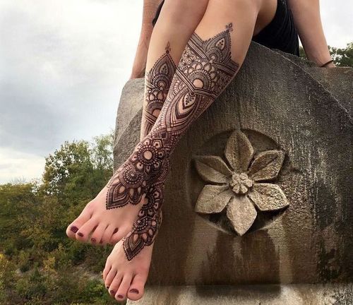 henna leg designs