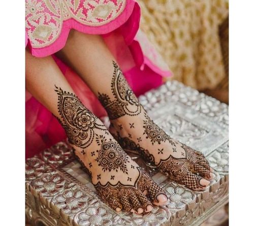 Latest Bridal Mehndi Designs For Hands And Legs | Simple Mehndi Designs