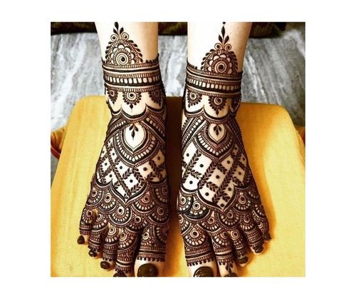 Foot mehndi design for bridal try this out | Mehndi Designs: दुल्हन के  पैरों में खूब सजेंगी ये मेहंदी डिजाइन, तारीफ करते थकेंगे नहीं लोग