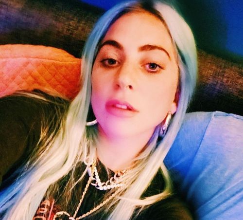 6_Lady_Gaga_No_Makeup