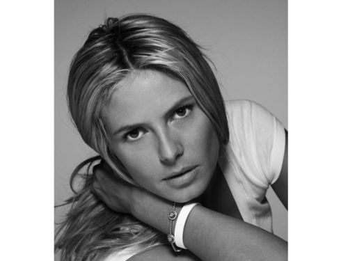 heidi-klum-no-makeup-minimal-look