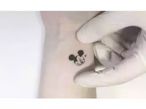 19 Cute Mickey Mouse Finger Tattoos