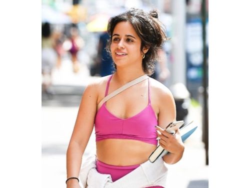 camila-cabello-no-makeup-post-workout-selfie