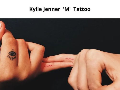 Kylie-Jenner-M-tattoo
