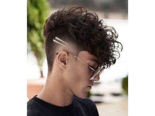 fancy_curls_with_tapered_design