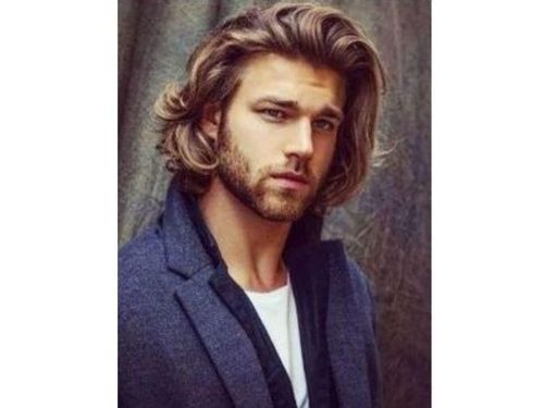 wavy-long-hair-for-men