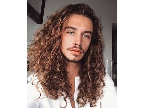 33 Best Long Curly Haircuts For Men (With Photos) | Fabbon