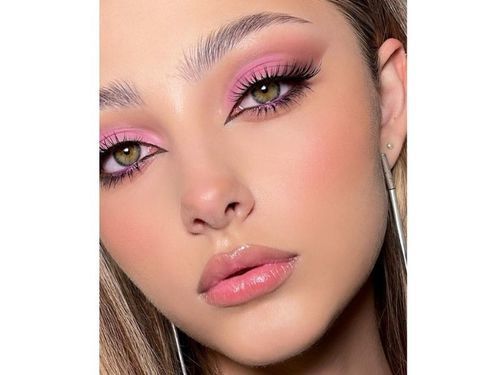 subtle-pink-eyeshadow-look