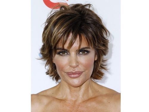 tanned_skin-hairstyle-lisa-rinna