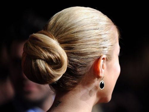 elegant hair knot look