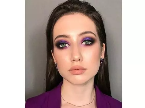 smokey purple eyeshadow look