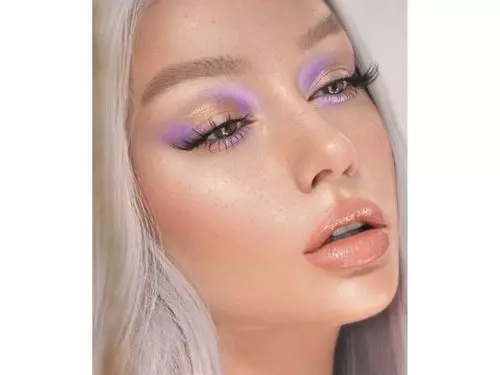 stareworthy purple eyeshadow look