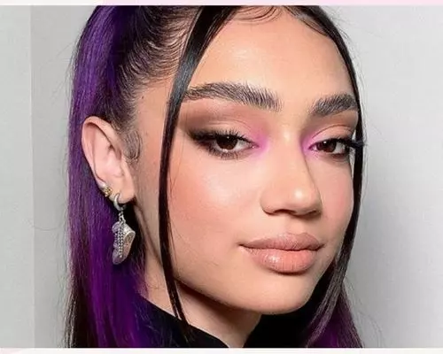subtle-purple-eyeshadow