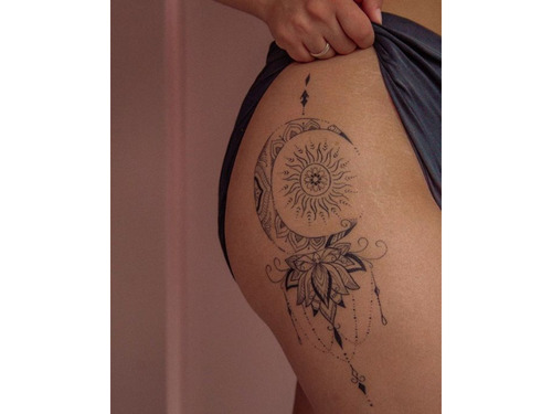 51 Top Thigh Tattoo Designs For Women - 2023