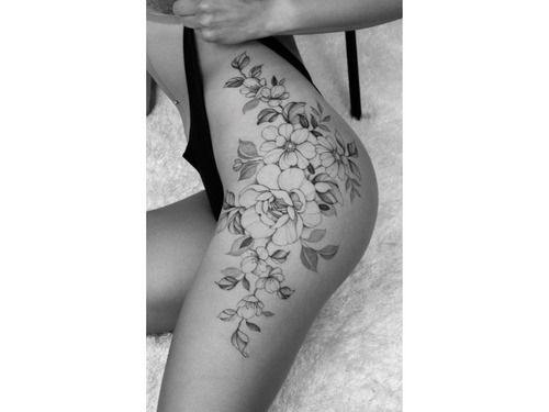 side thigh tattoos for women