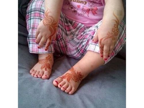 51 Stunning Mehndi Designs For Kids | Fabbon